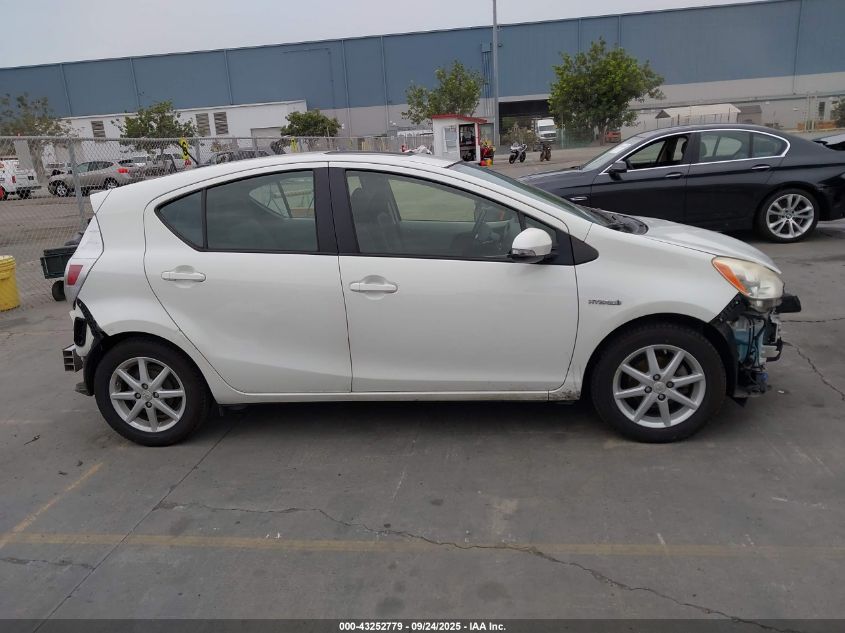 2013 Toyota Prius C Four VIN: JTDKDTB35D1054089 Lot: 43252779
