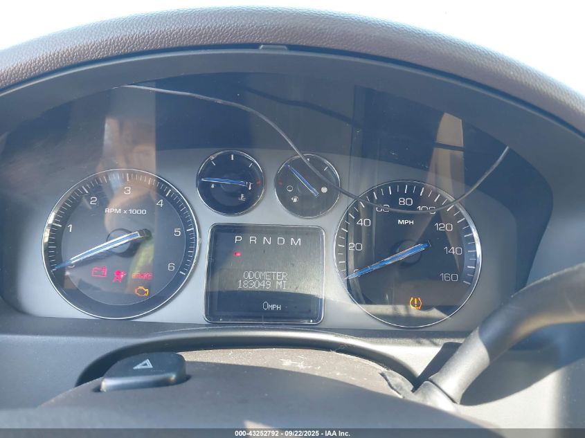 2007 Cadillac Escalade Esv Standard VIN: 1GYFK66897R172600 Lot: 43252792