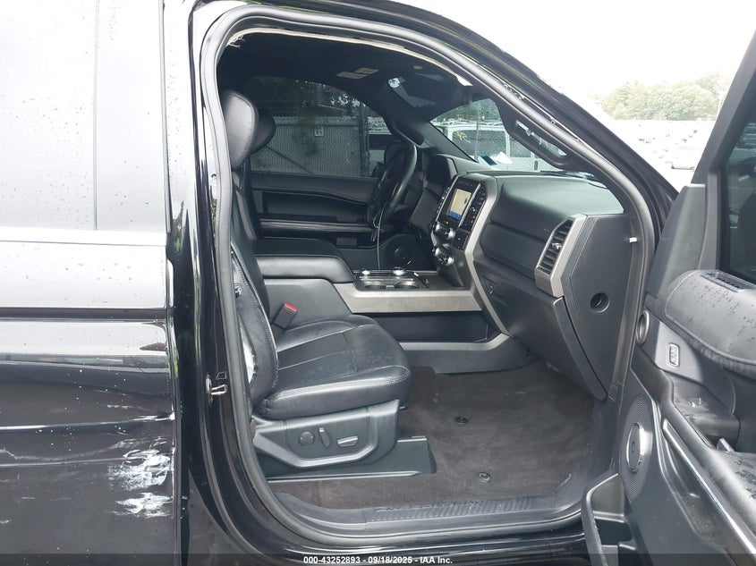 2020 FORD EXPEDITION auction photo 5