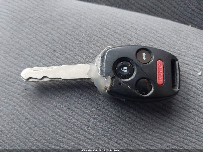 2006 Honda Civic Ex VIN: 1HGFA168X6L010621 Lot: 43252920