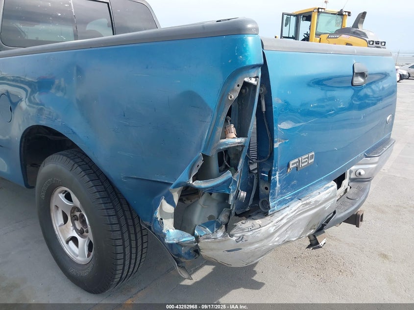 2000 Ford F-150 Lariat/Work Series/Xl/Xlt VIN: 1FTRX17LXYKB07422 Lot: 43252968