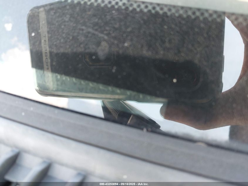 2005 Toyota Sequoia Sr5 V8 VIN: 5TDZT34A65S253315 Lot: 43253094