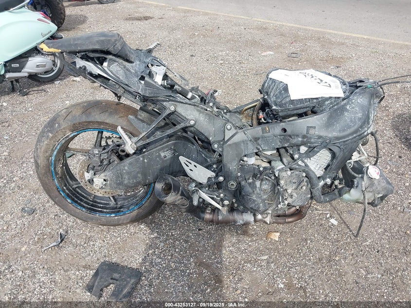 2025 Kawasaki Zx636 K VIN: JKBZXJK15SA007589 Lot: 43253127