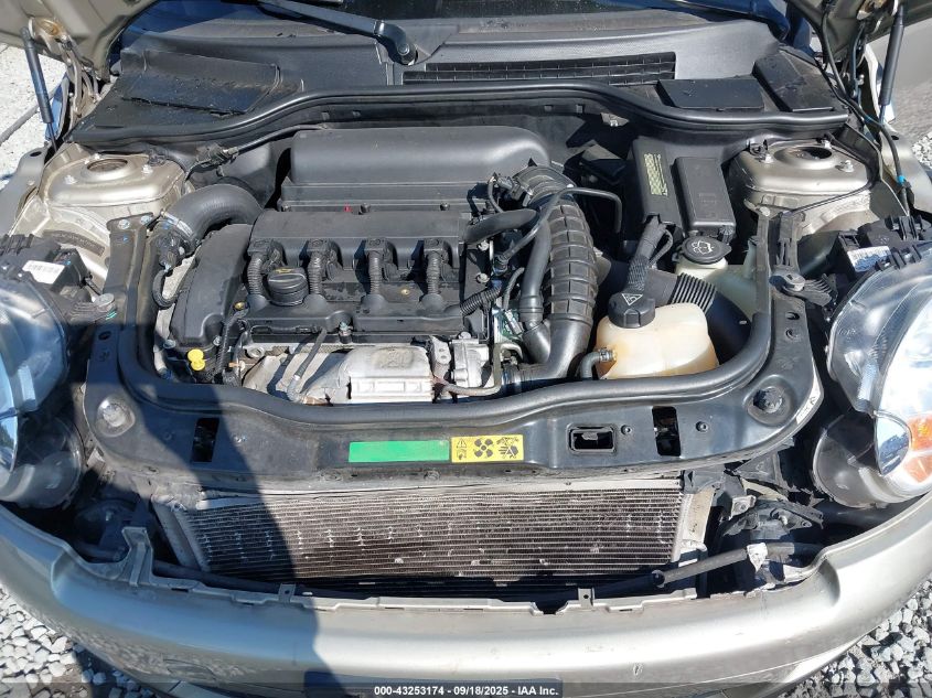 2009 Mini Cooper S VIN: WMWMF735X9TW84760 Lot: 43253174