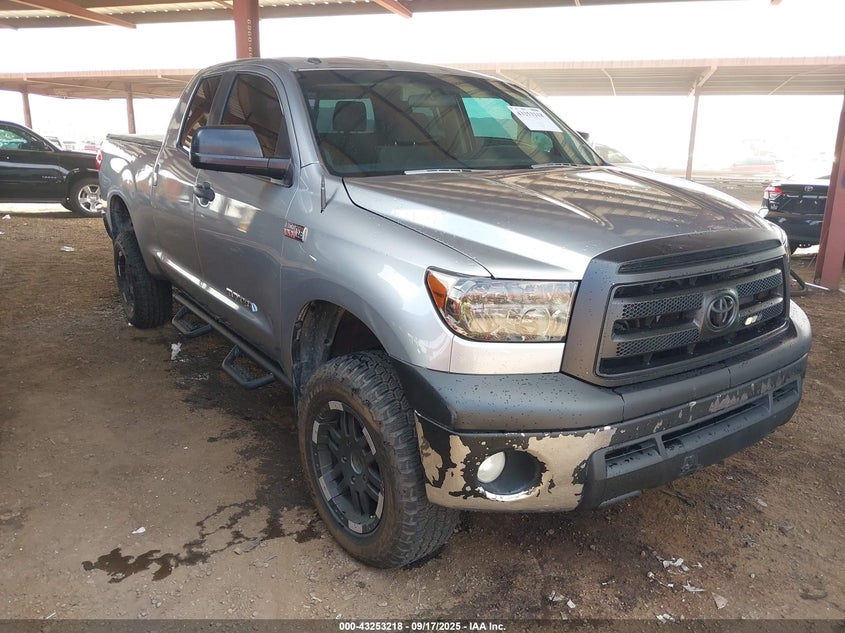 TOYOTA TUNDRA GRADE 5.7L V8