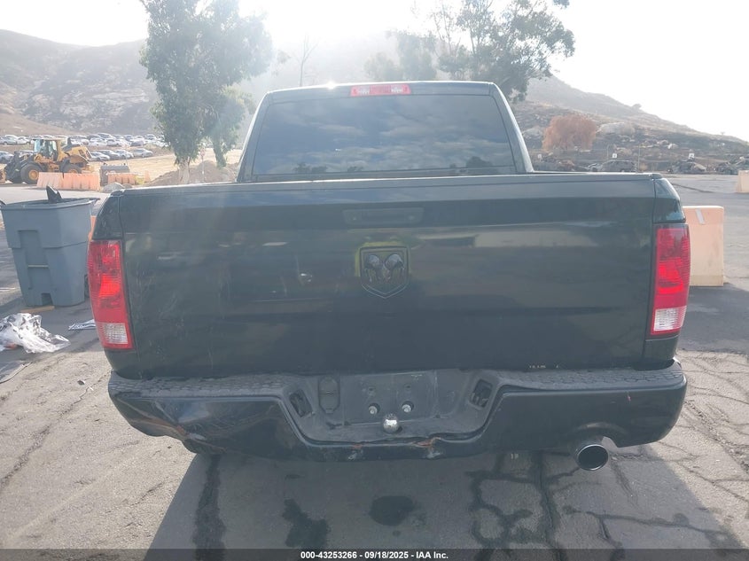 2017 Ram 1500 Express 4X2 5'7 Box VIN: 3C6RR6KT3HG687304 Lot: 43253266