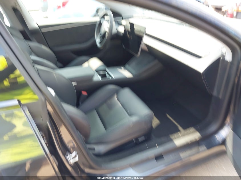 5YJ3E1ET2RF892550 2024 TESLA MODEL 3 photo no. 5