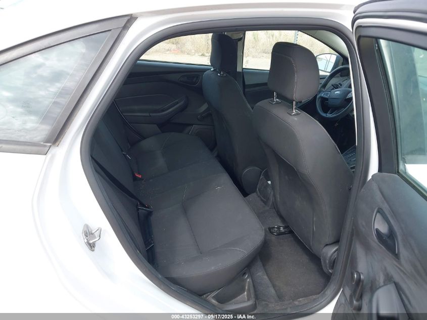 2016 Ford Focus S VIN: 1FADP3E22GL380384 Lot: 43253297