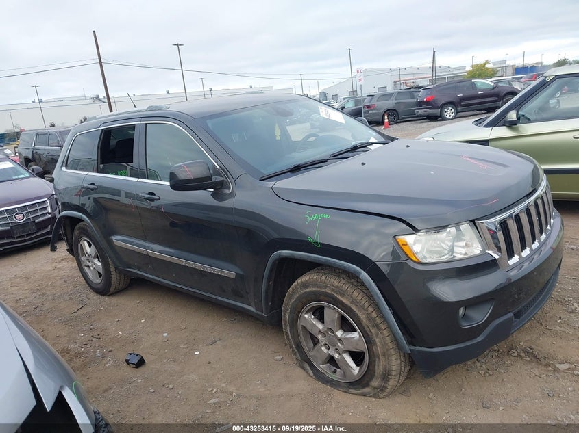 JEEP GRAND CHEROKEE LAREDO