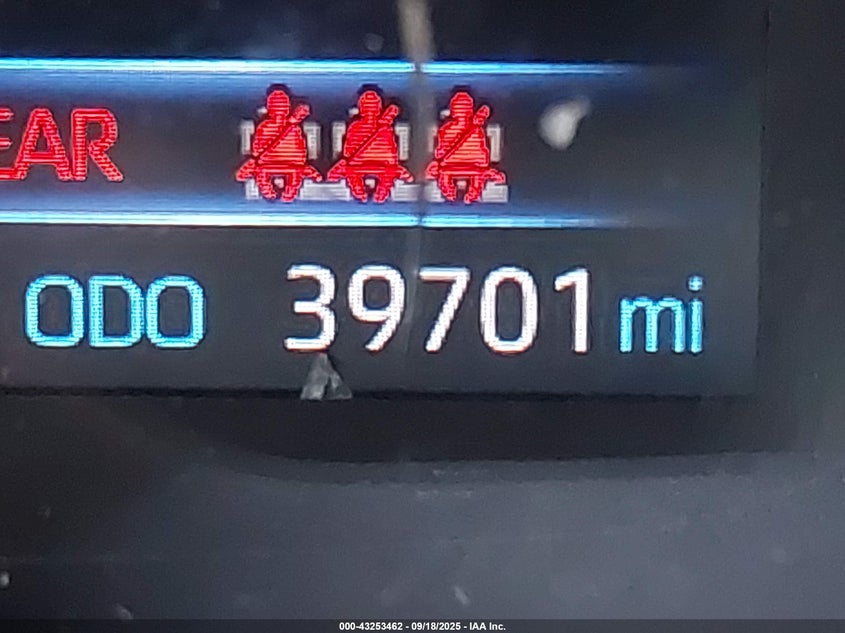 2020 TOYOTA COROLLA SE - 5YFS4RCE4LP027477