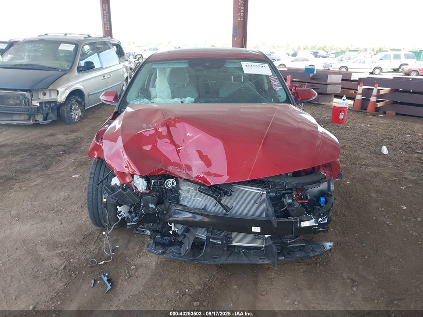 2025 HYUNDAI ELANTRA LIMITED - KMHLP4DG7SU054619