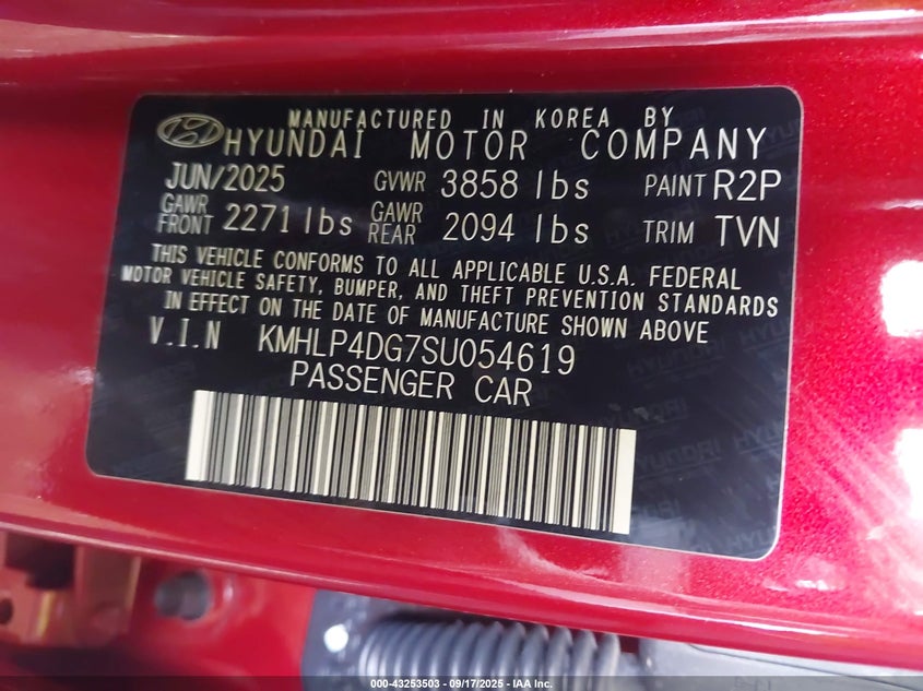 2025 HYUNDAI ELANTRA LIMITED - KMHLP4DG7SU054619