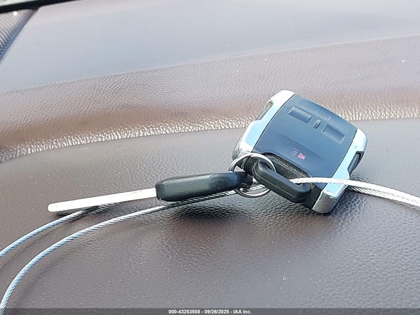 2014 CHEVROLET SILVERADO 1500 2LT - 3GCUKRECXEG389865