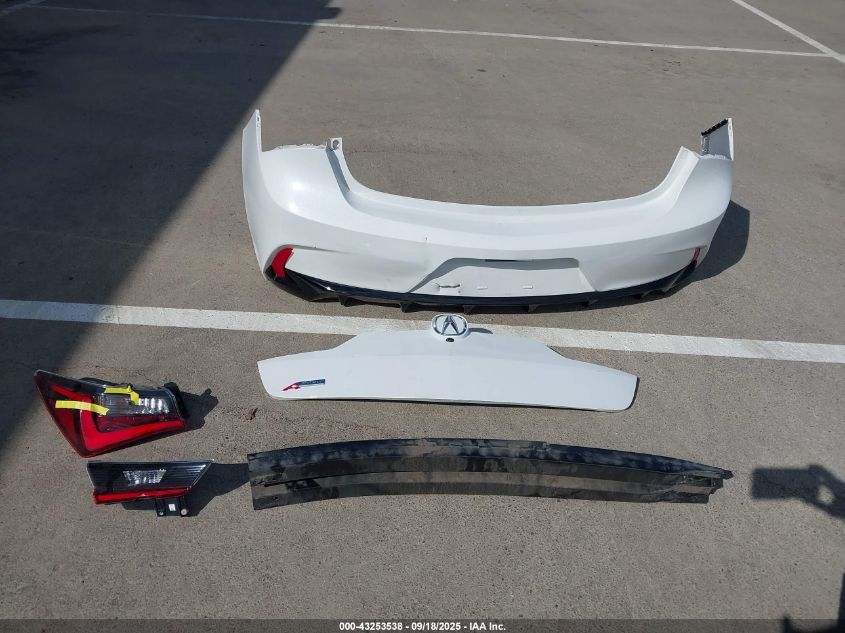 2022 Acura Ilx Premium A-Spec Packages/Technology A-Spec Packages VIN: 19UDE2F88NA007003 Lot: 43253538