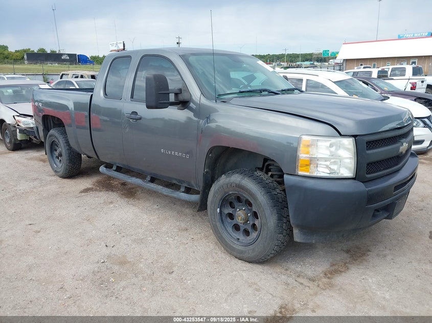 CHEVROLET SILVERADO 1500 WORK TRUCK