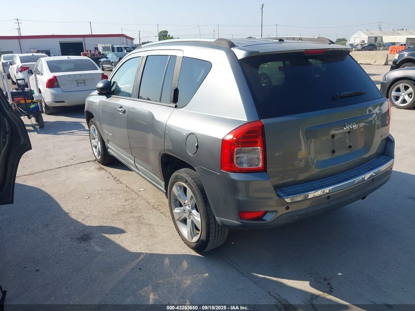 1J4NT5FBXBD288182 2011 JEEP COMPASS photo no. 3