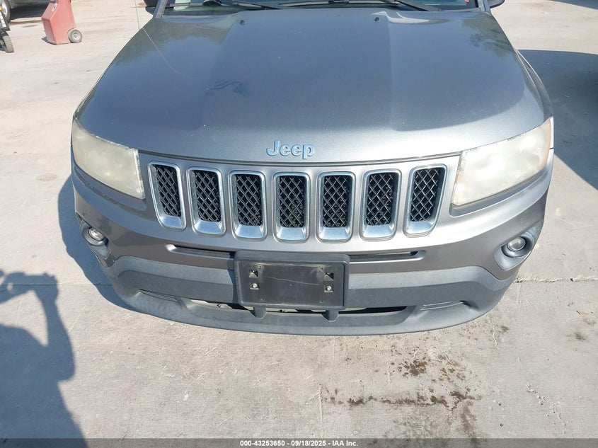 1J4NT5FBXBD288182 2011 JEEP COMPASS photo no. 6