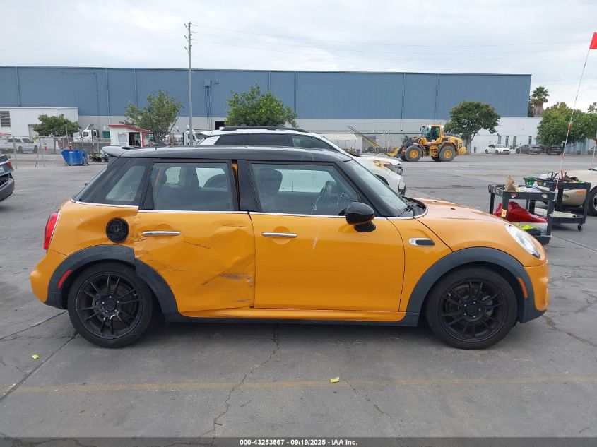 2015 Mini Hardtop Cooper VIN: WMWXS5C52FT828732 Lot: 43253667