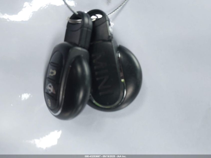 2015 Mini Hardtop Cooper VIN: WMWXS5C52FT828732 Lot: 43253667