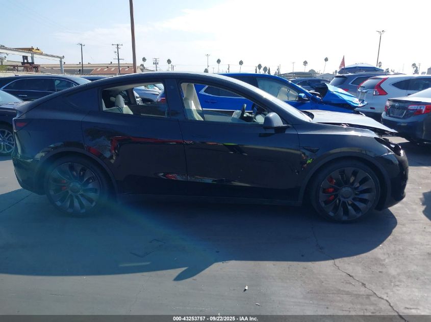 2022 Tesla Model Y Performance Dual Motor All-Wheel Drive VIN: 7SAYGDEF1NF404813 Lot: 43253757