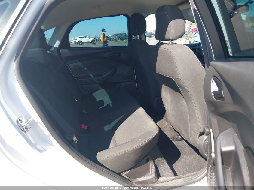 2016 Ford Focus S VIN: 1FADP3E21GL399346 Lot: 43253886