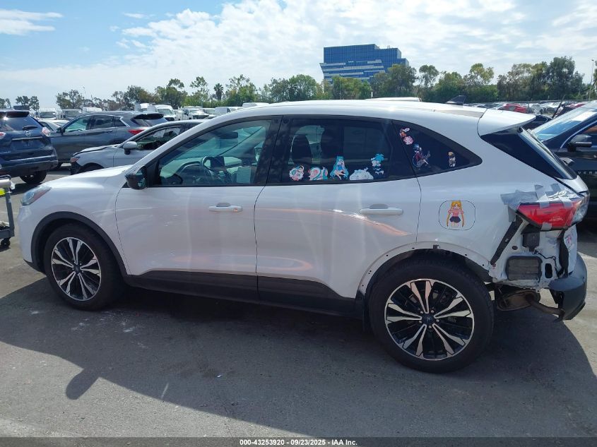 2022 Ford Escape Se VIN: 1FMCU0G66NUA28506 Lot: 43253920