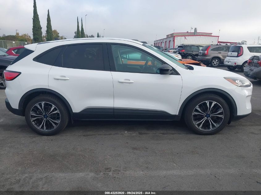 2022 Ford Escape Se VIN: 1FMCU0G66NUA28506 Lot: 43253920
