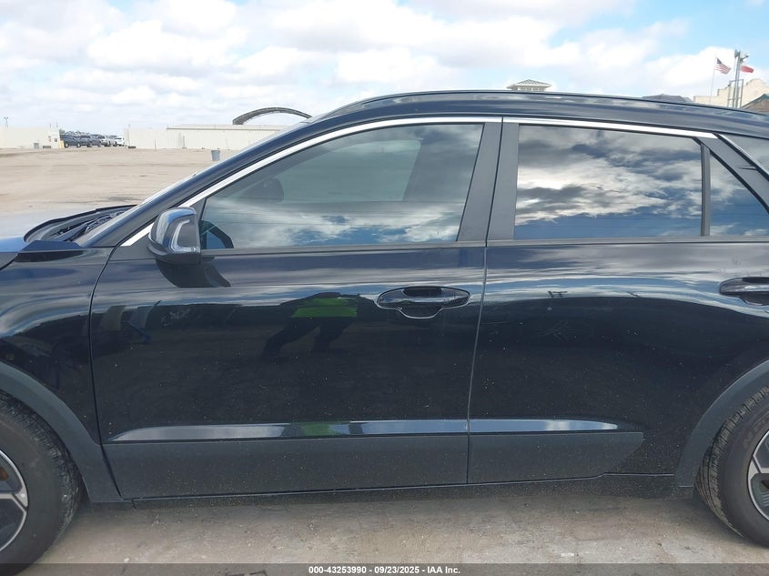 2023 KIA NIRO EX - KNDCR3LE8P5116166