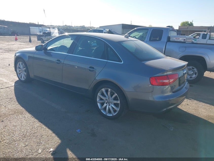2013 AUDI A4 2.0T PREMIUM - WAUFFAFL4DA147645