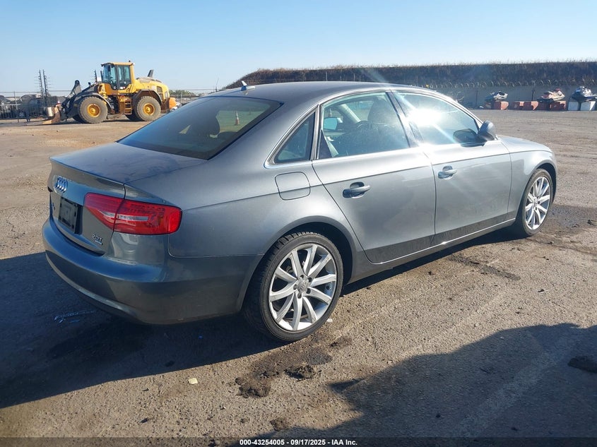 2013 AUDI A4 2.0T PREMIUM - WAUFFAFL4DA147645