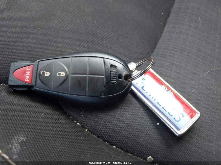 2015 Jeep Cherokee Latitude VIN: 1C4PJMCB9FW773104 Lot: 43254123