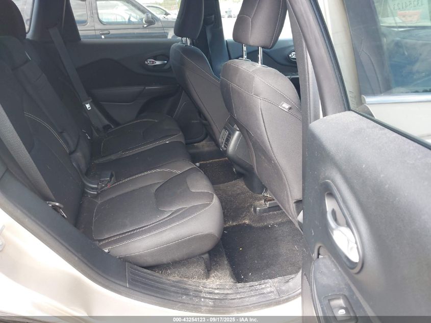 2015 Jeep Cherokee Latitude VIN: 1C4PJMCB9FW773104 Lot: 43254123