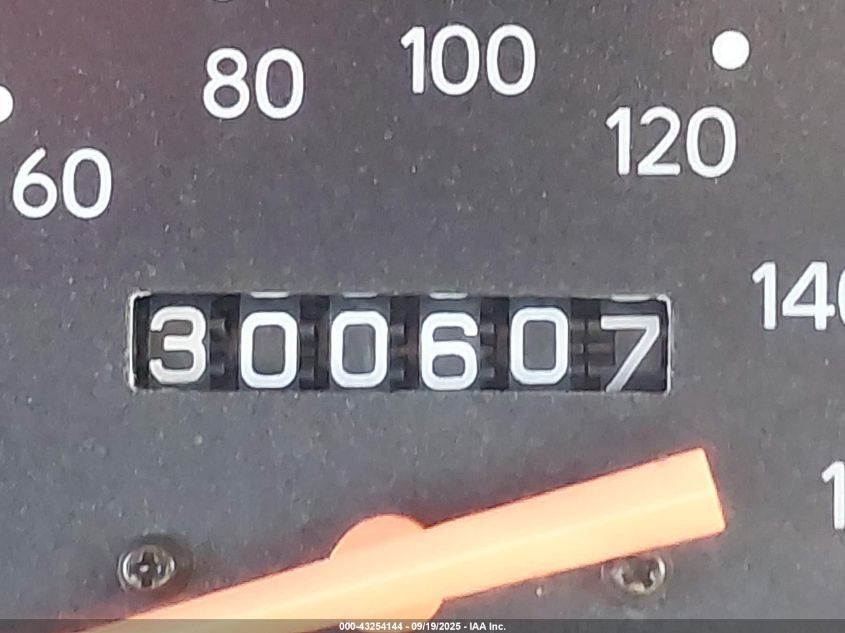 2000 Toyota Tacoma VIN: 4TAVL52N2YZ658764 Lot: 43254144