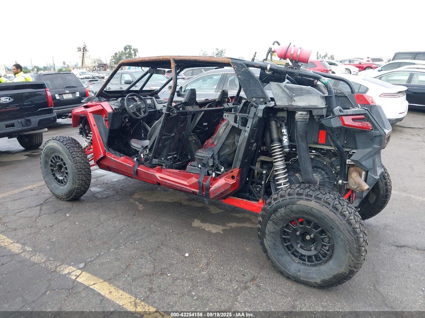 3NSM4Z92XNF361175 2022 POLARIS RZR photo no. 2