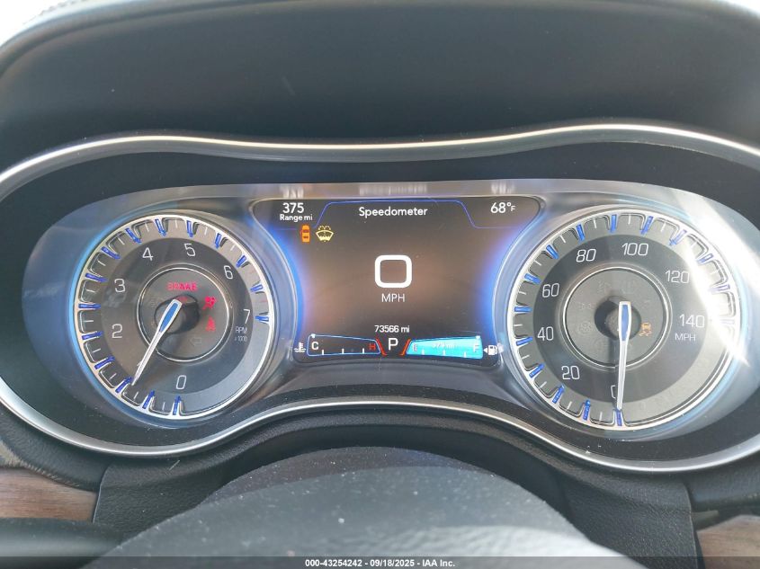 2015 Chrysler 300C Platinum VIN: 2C3CCAPGXFH781017 Lot: 43254242