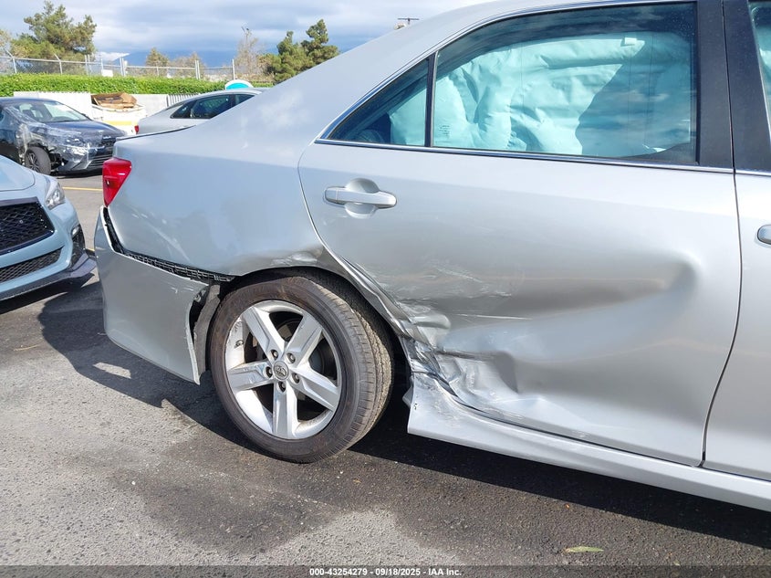 2014 Toyota Camry Se VIN: 4T1BF1FK9EU421698 Lot: 43254279