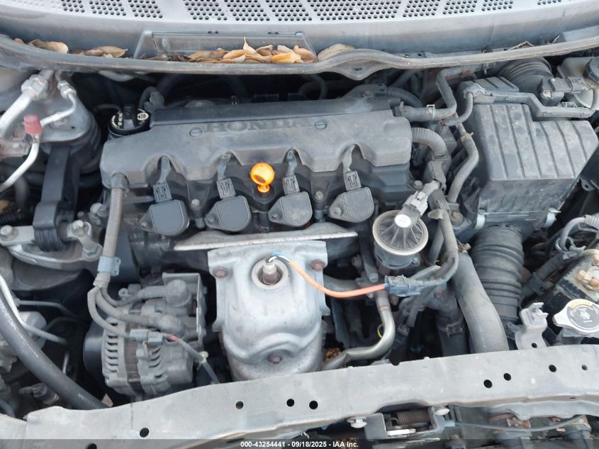 2007 Honda Civic Lx VIN: 2HGFG12677H585387 Lot: 43254441