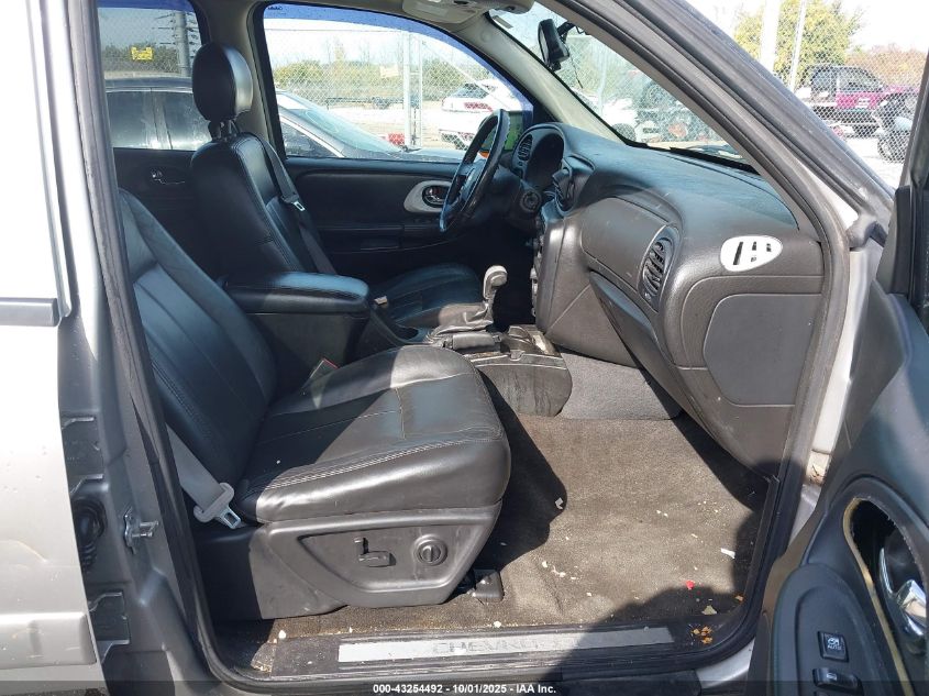 2005 Chevrolet Trailblazer Lt VIN: 1GNDT13S452378840 Lot: 43254492