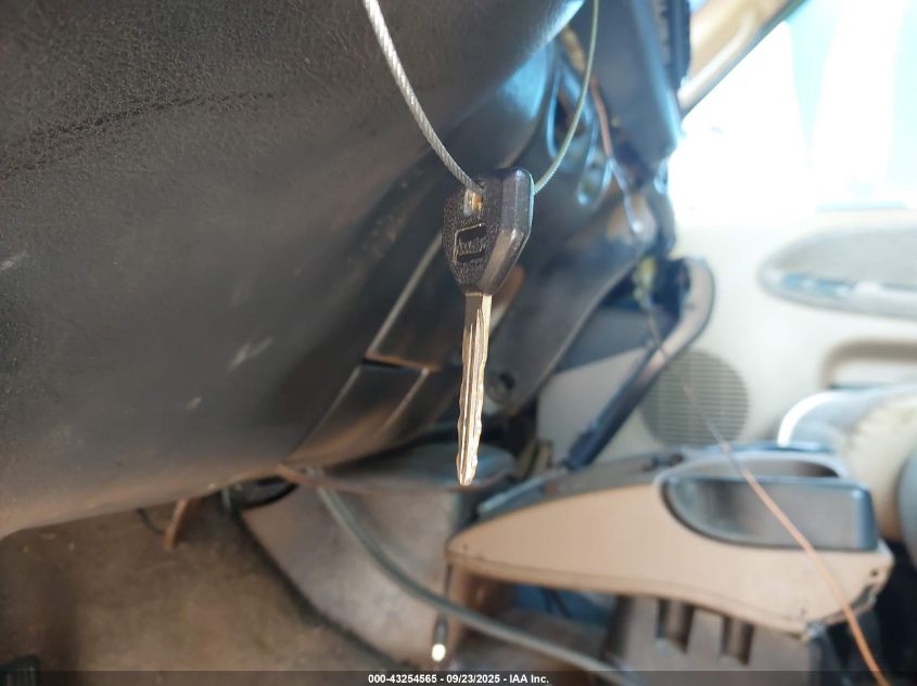 2001 Dodge Ram 1500 St VIN: 3B7HC13Y81M517434 Lot: 43254565