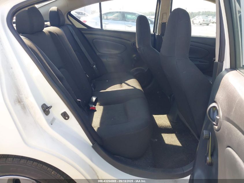 2016 Nissan Versa 1.6 S VIN: 3N1CN7AP5GL881359 Lot: 43254569