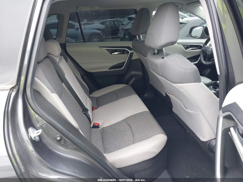 2021 Toyota Rav4 Hybrid Xle VIN: 2T3RWRFV7MW127472 Lot: 43254605