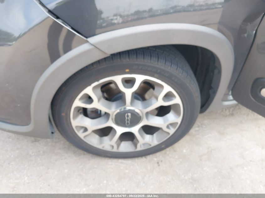 2014 Fiat 500L Trekking VIN: ZFBCFADH3EZ013672 Lot: 43254797