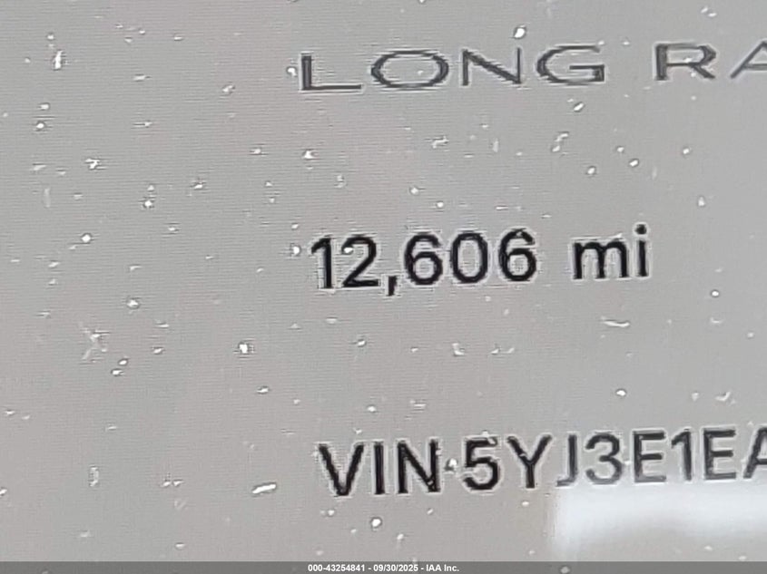 2025 Tesla Model 3 Long Range Rear-Wheel Drive VIN: 5YJ3E1EA5SF924301 Lot: 43254841