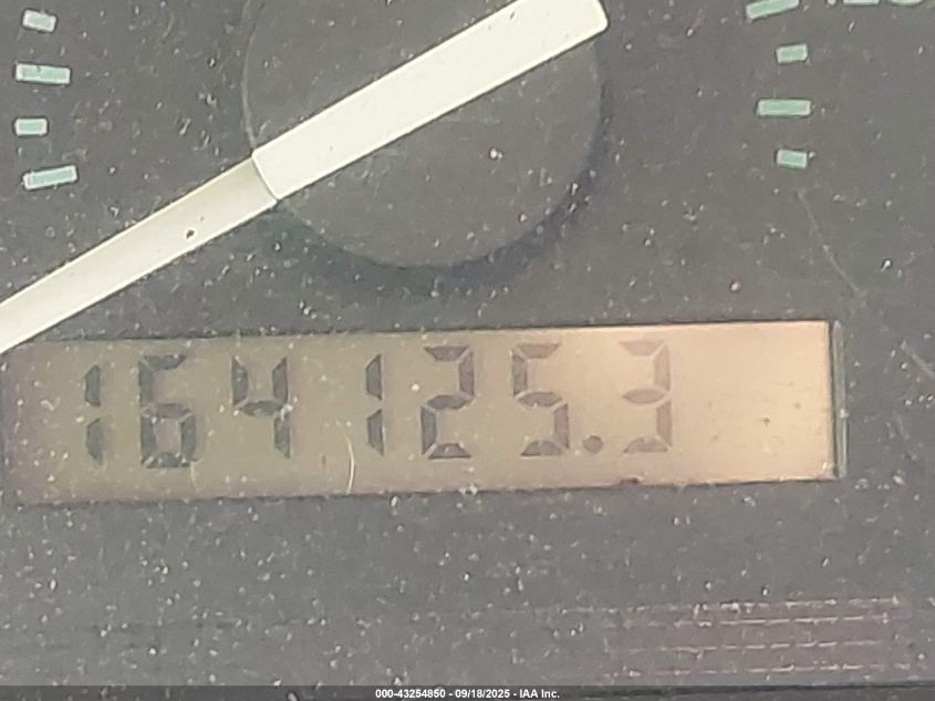 1996 Ford Econoline E350 Super Duty VIN: 1FBJS31H2THB39531 Lot: 43254850