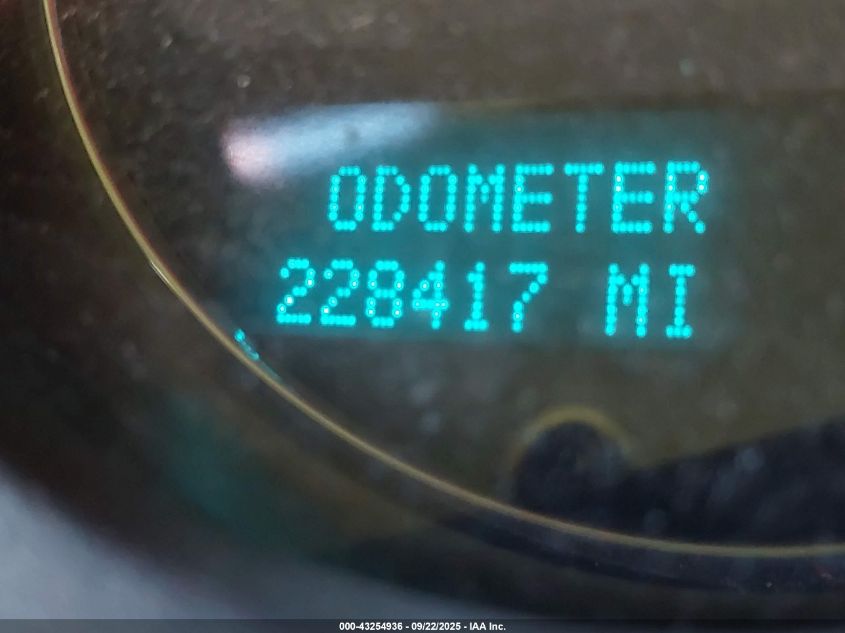 2011 GMC Yukon Xl 1500 Denali VIN: 1GKS2MEF6BR232953 Lot: 43254936