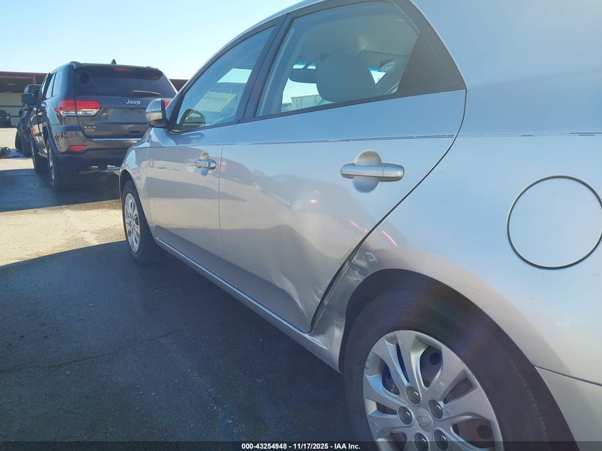 2012 Kia Forte Ex VIN: KNAFU4A22C5585609 Lot: 43254948