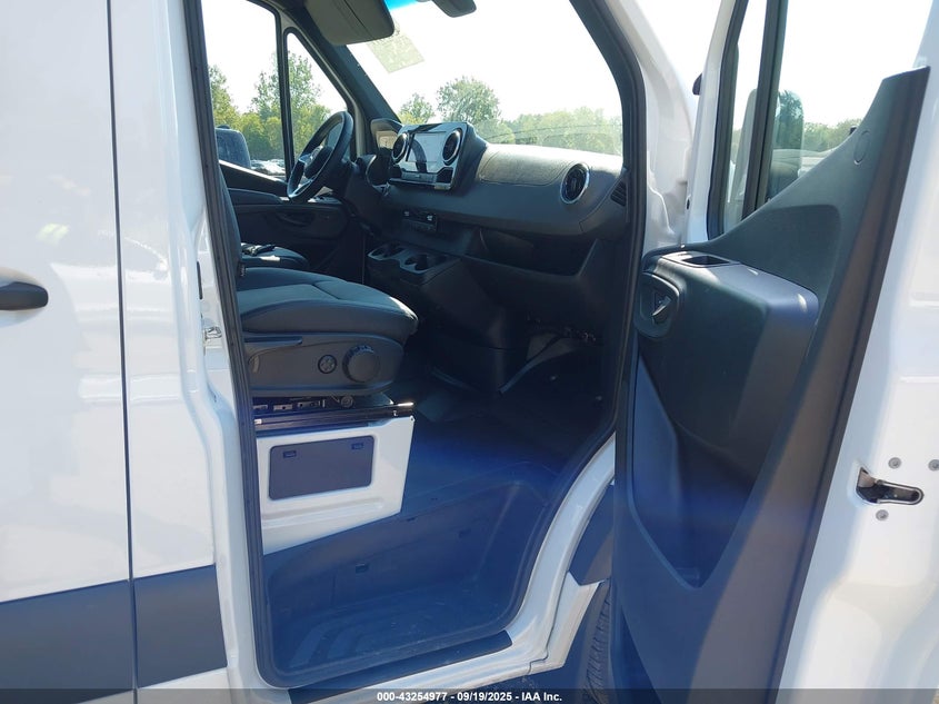 2024 MERCEDES-BENZ ESPRINTER 2500 HIGH ROOF HO - W1Y4VCHY7RT186013