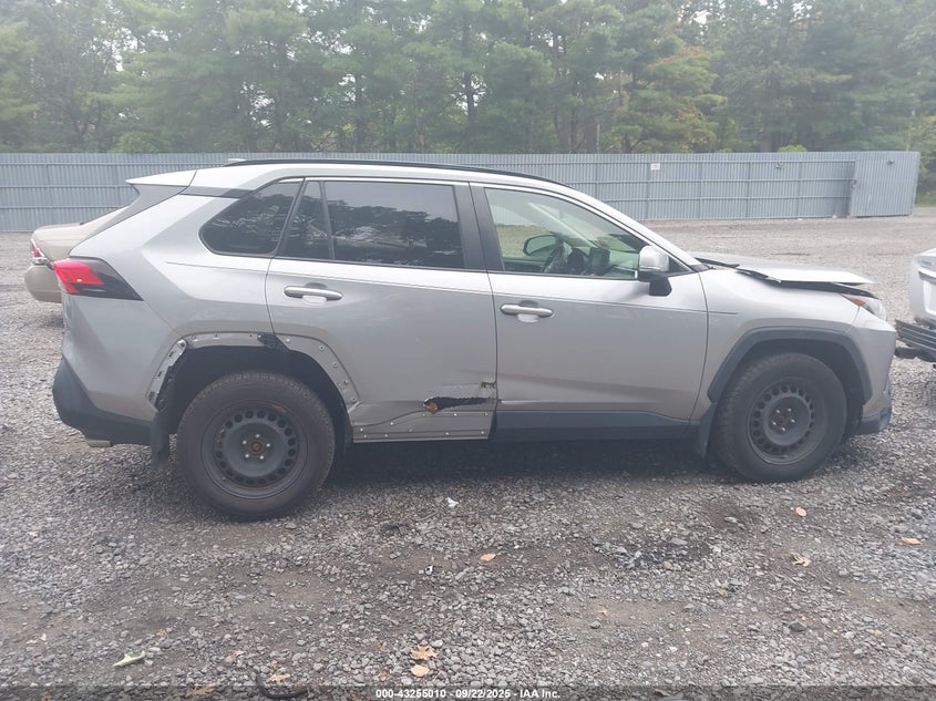 2019 TOYOTA RAV4 LE - JTMG1RFV8KD006479