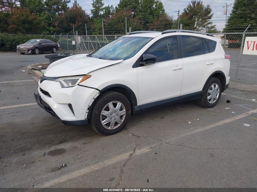 2018 TOYOTA RAV4 LE - JTMZFREV7JJ175274