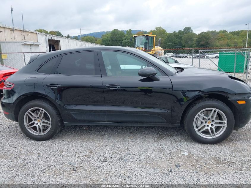 2018 Porsche Macan Sport Edition VIN: WP1AA2A59JLB14181 Lot: 43255103